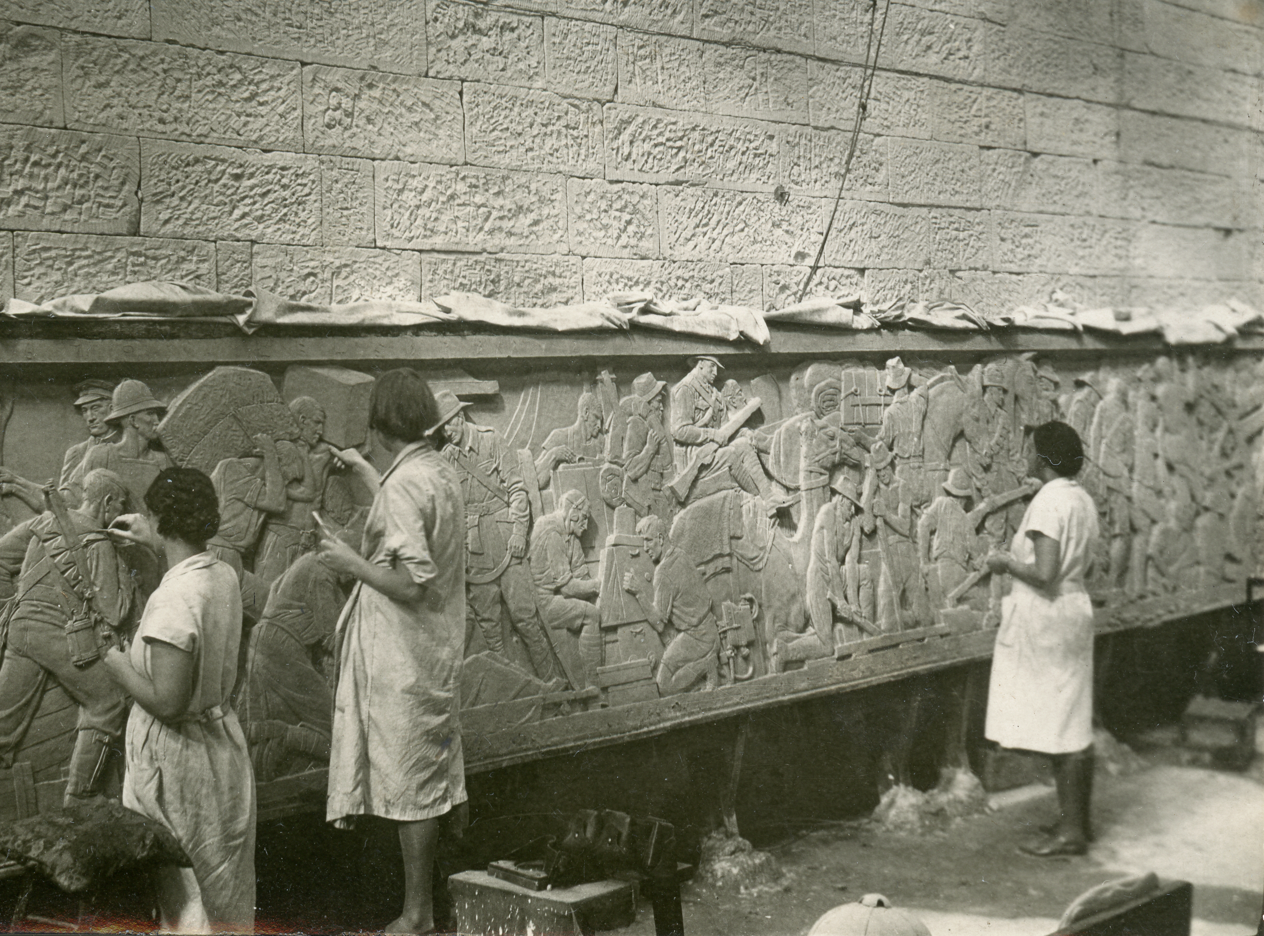 Hoff drawing up a grid on the clay to then add an enlarged pencil sketch - courtesy Sylvia Embling archive