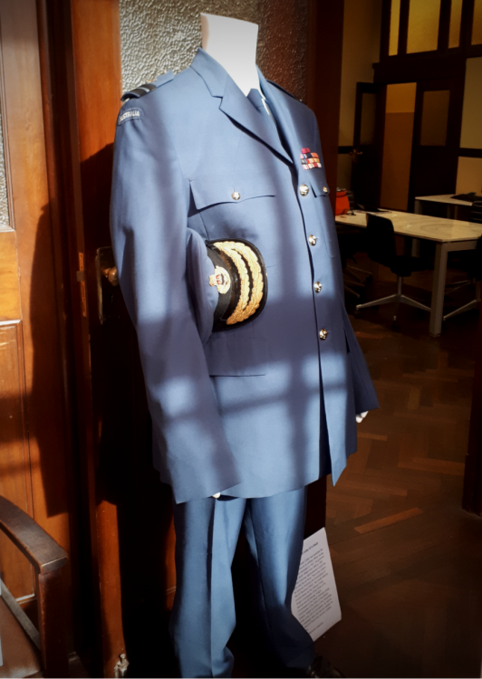 The RAAF uniform that belonged to Sir Cutler on a manequin in one of the Memorial's heritage office spaces