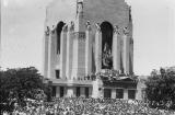 View of the crowd gathered on the north -western side of the Memorial at the 1934 opening ceremony 